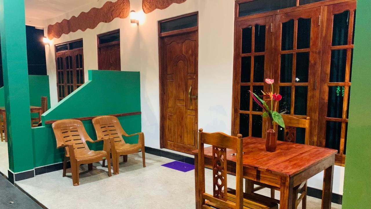 Sigiri Starwing Villa 锡吉里亚 外观 照片