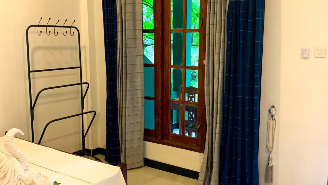 Sigiri Starwing Villa 锡吉里亚 外观 照片